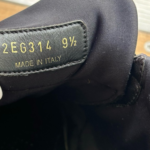 PRADA Techno Stretch Runway Sneakers - Picture 4 of 11